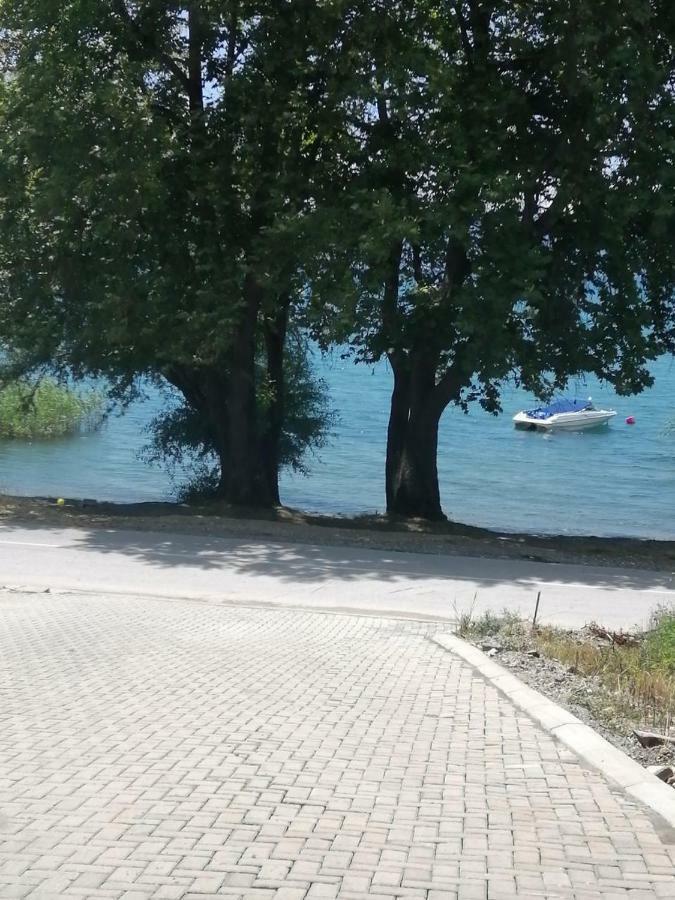 Apartments Lakeside Elesec Ohrid Buitenkant foto